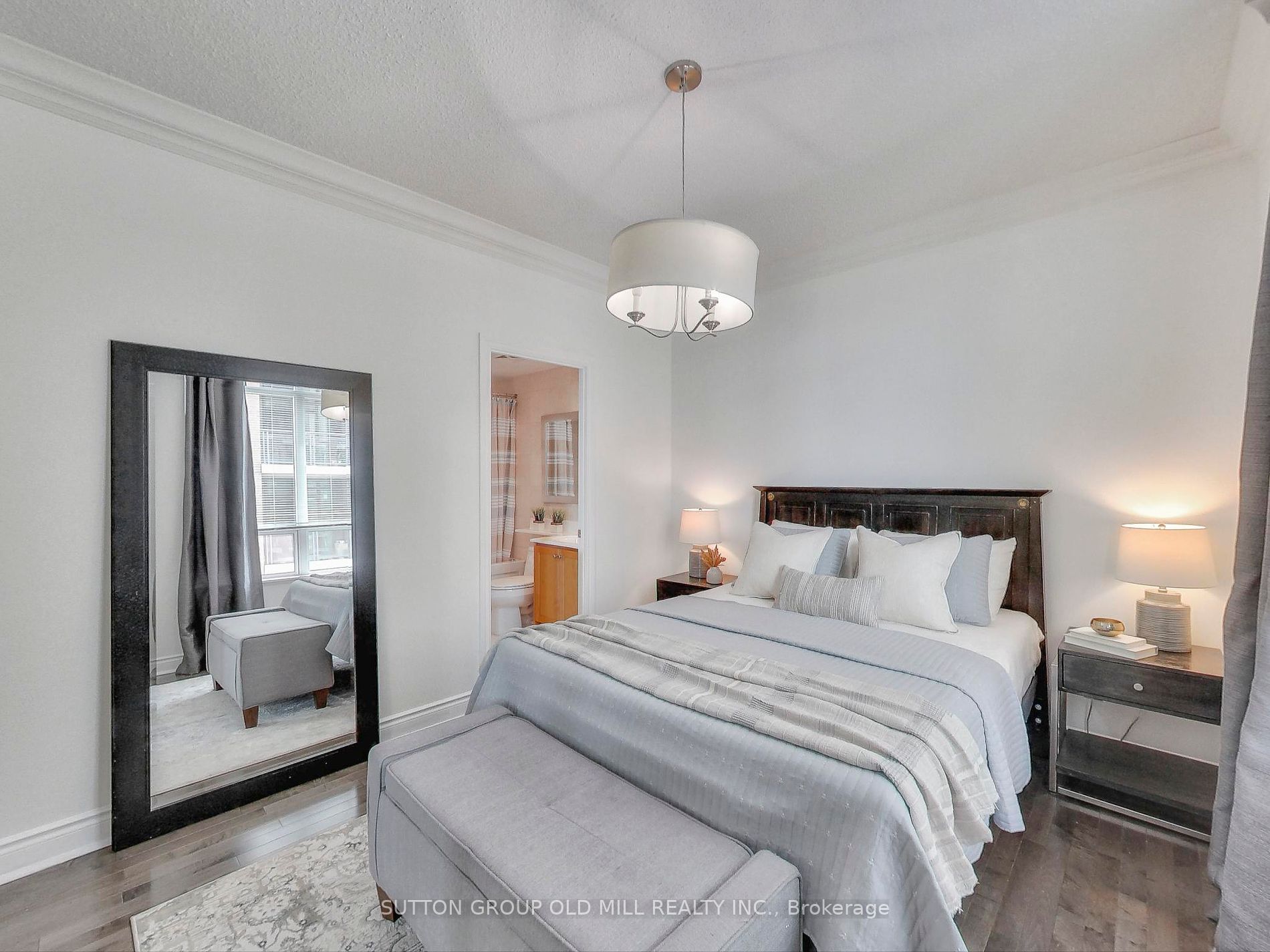 319 Merton Street, #1002