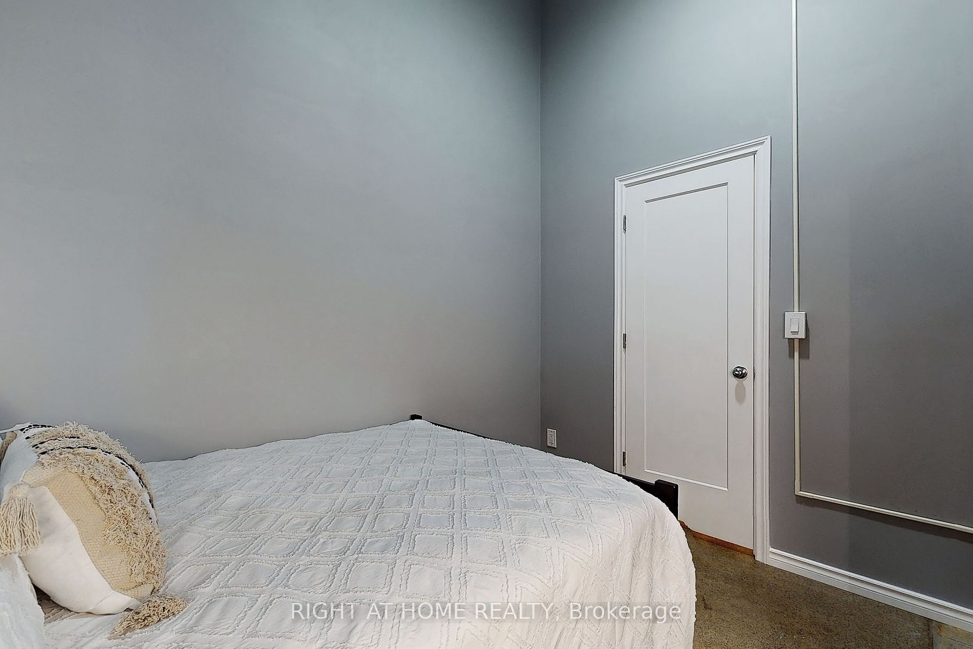 155 Dalhousie St, #718
