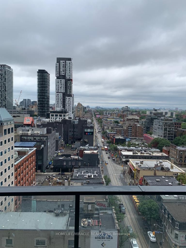 215 Queen St W, #1405