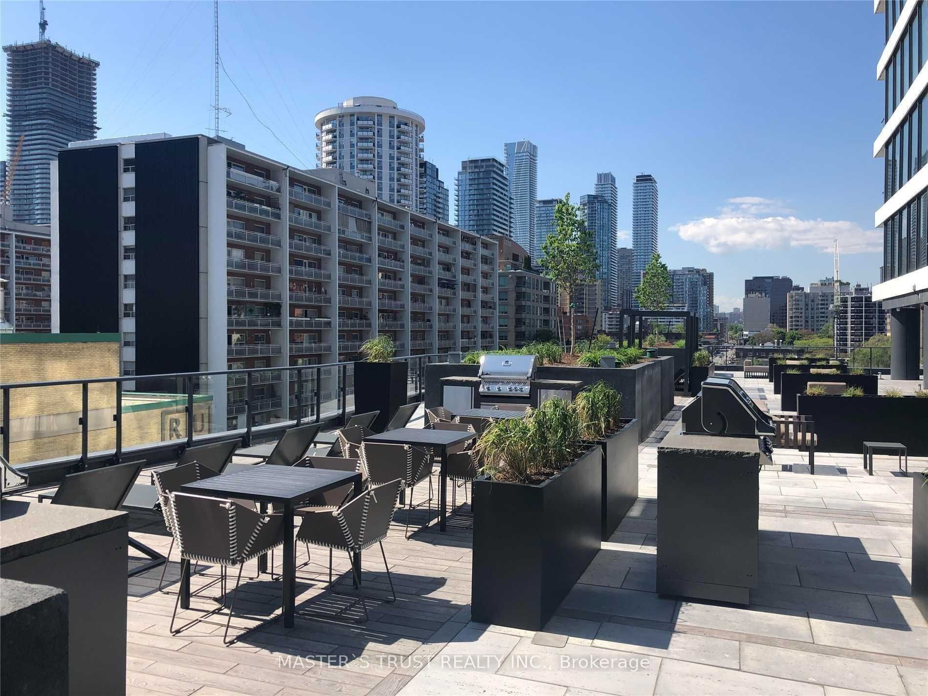 85 Wood St, #2303