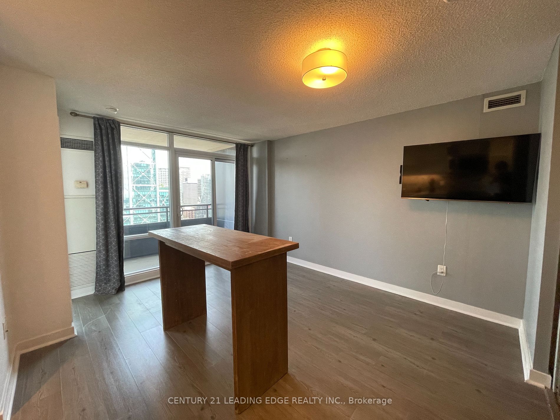 25 TELEGRAM Mews, #3211