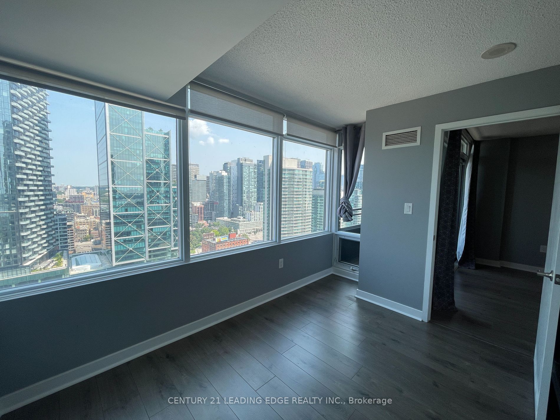 25 TELEGRAM Mews, #3211