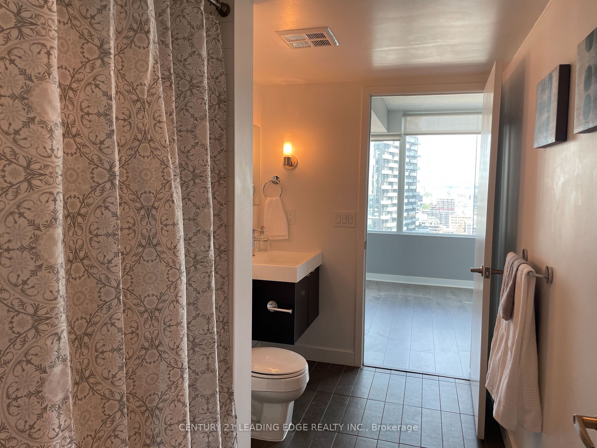 25 TELEGRAM Mews, #3211
