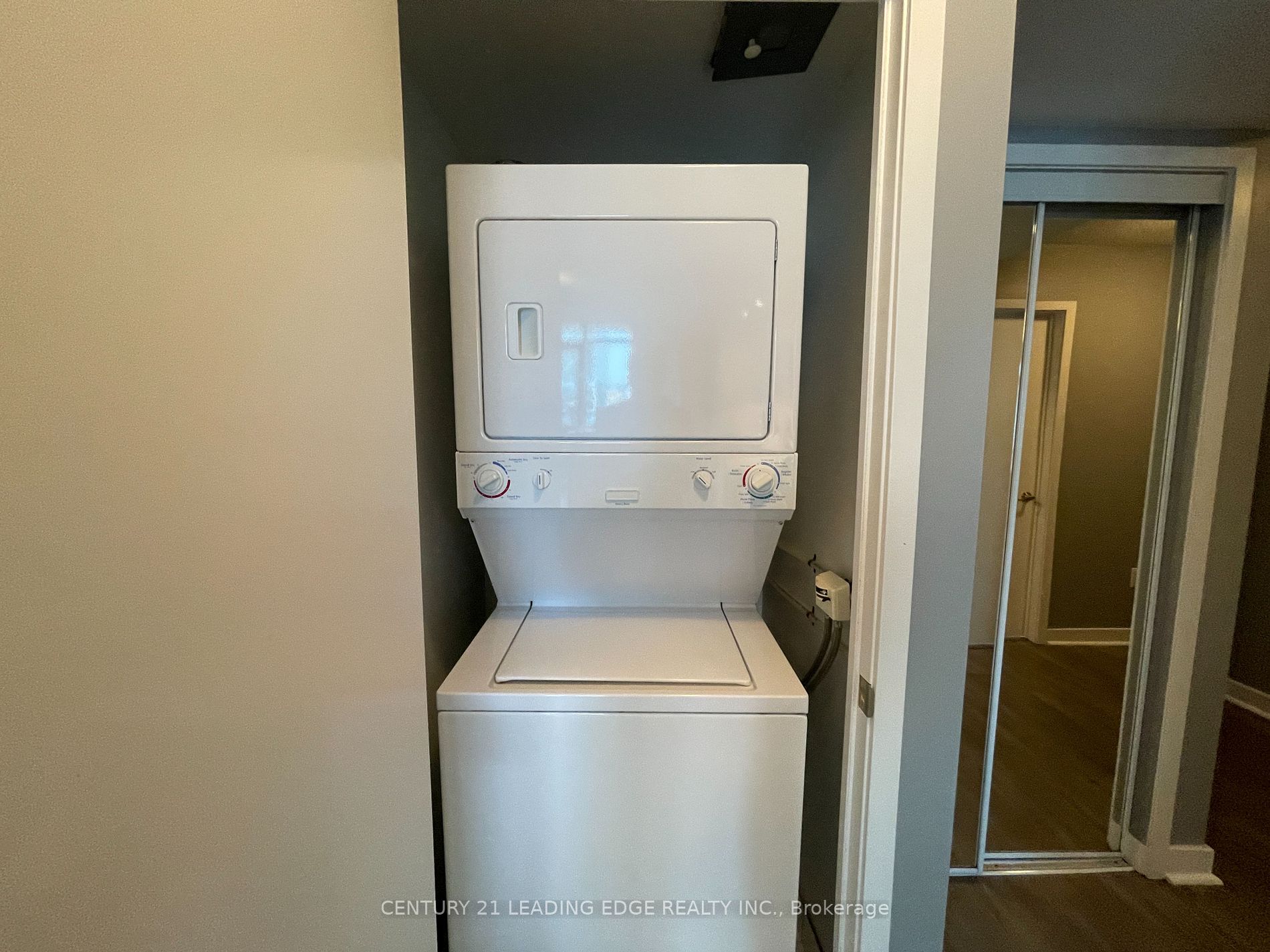 25 TELEGRAM Mews, #3211