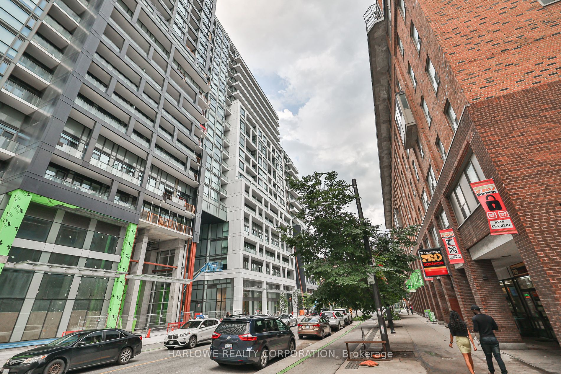121 Lower Sherbourne St, #1056 SW