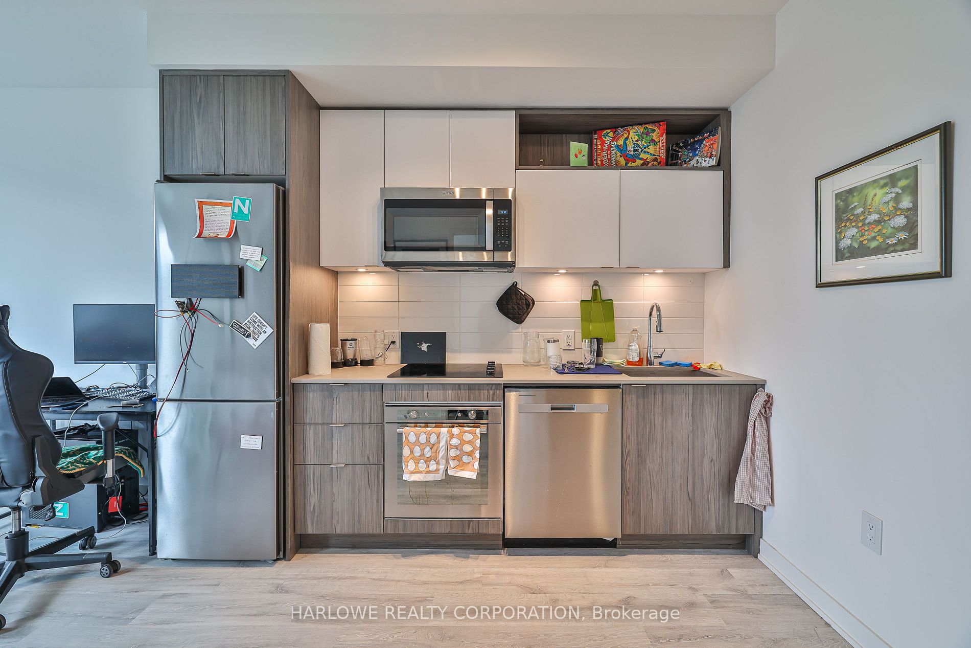 121 Lower Sherbourne St, #1056 SW