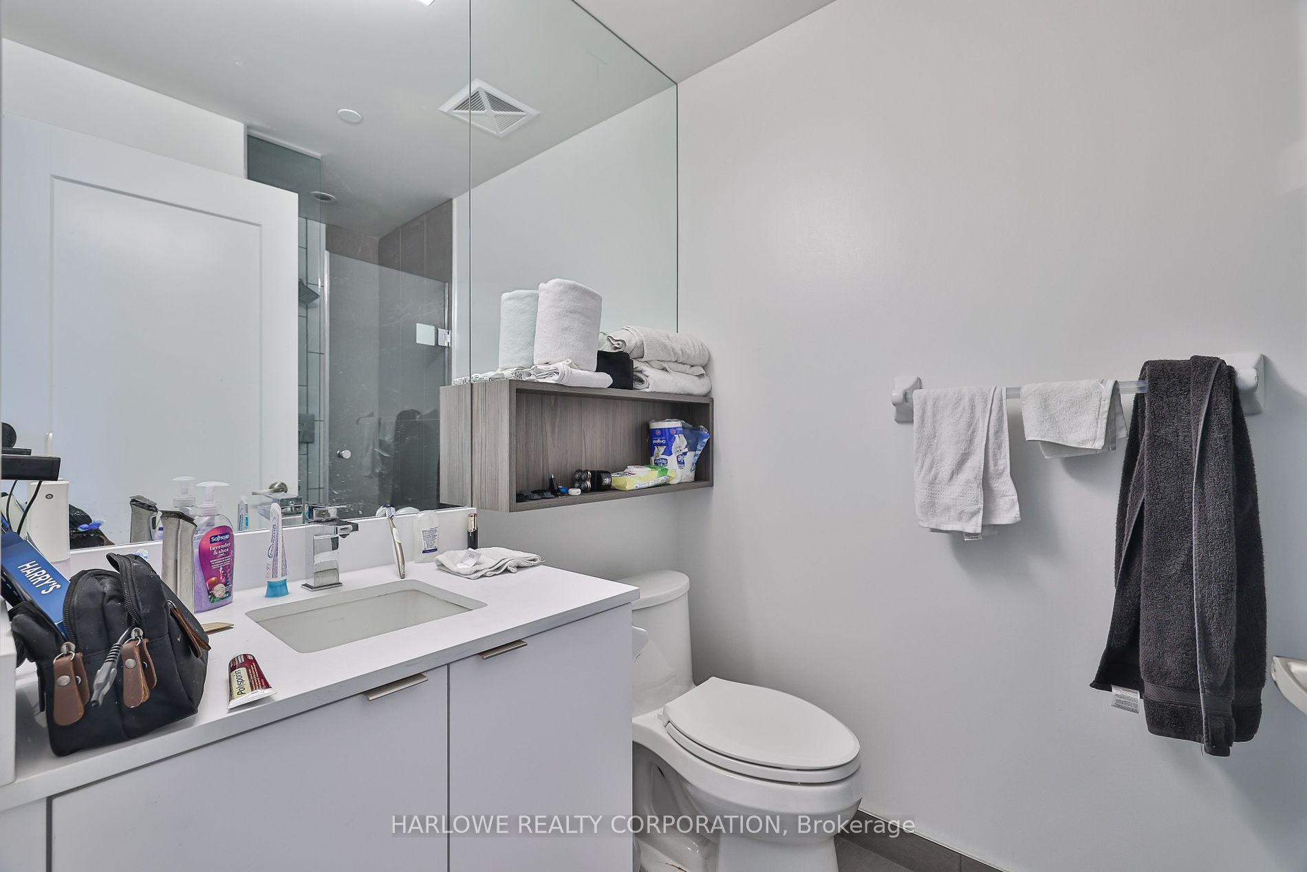 121 Lower Sherbourne St, #1056 SW