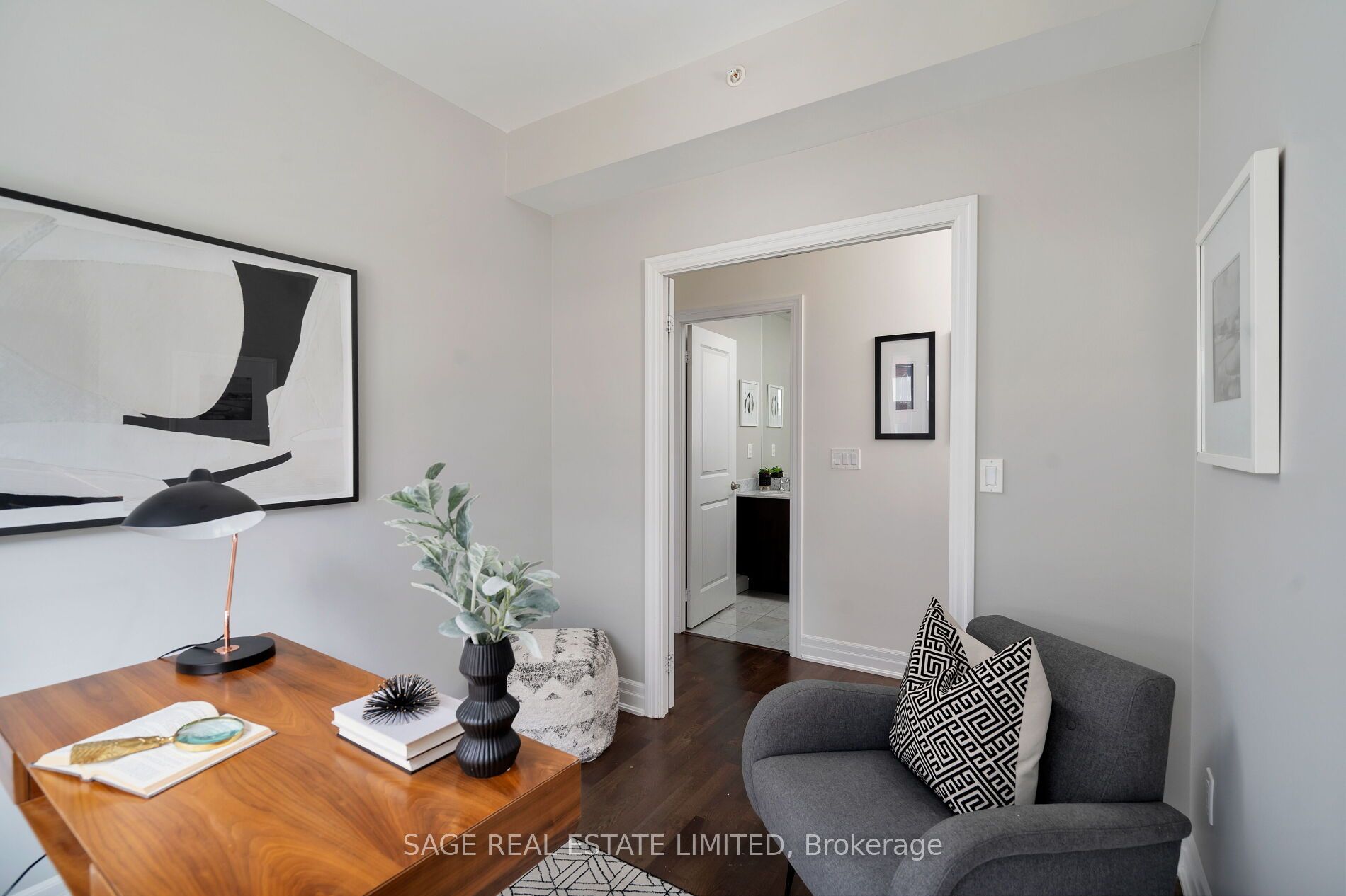75 Sloping Sky Mews, #2