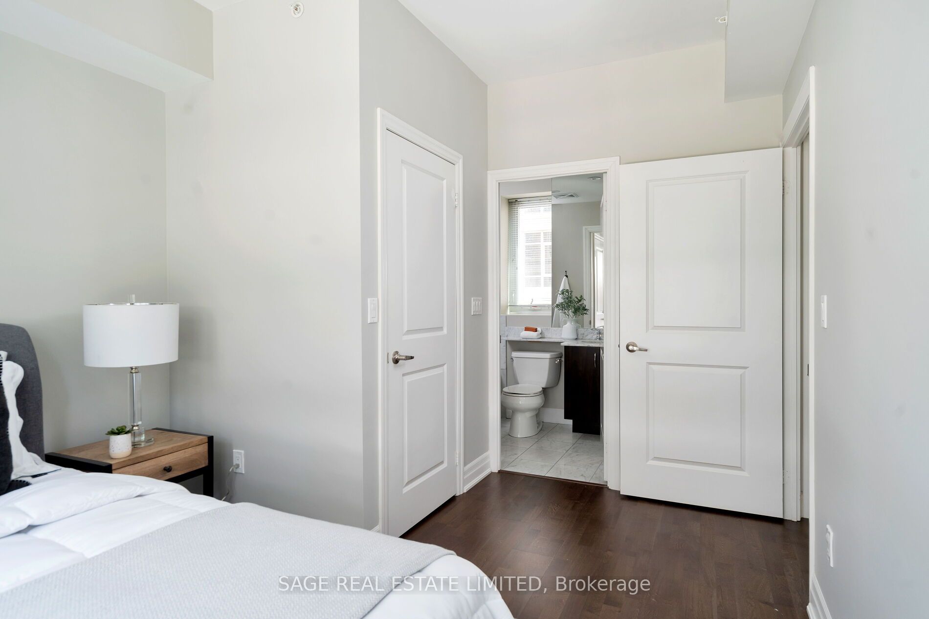 75 Sloping Sky Mews, #2