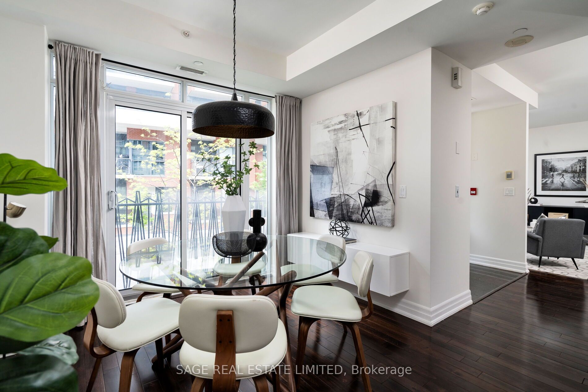 75 Sloping Sky Mews, #2