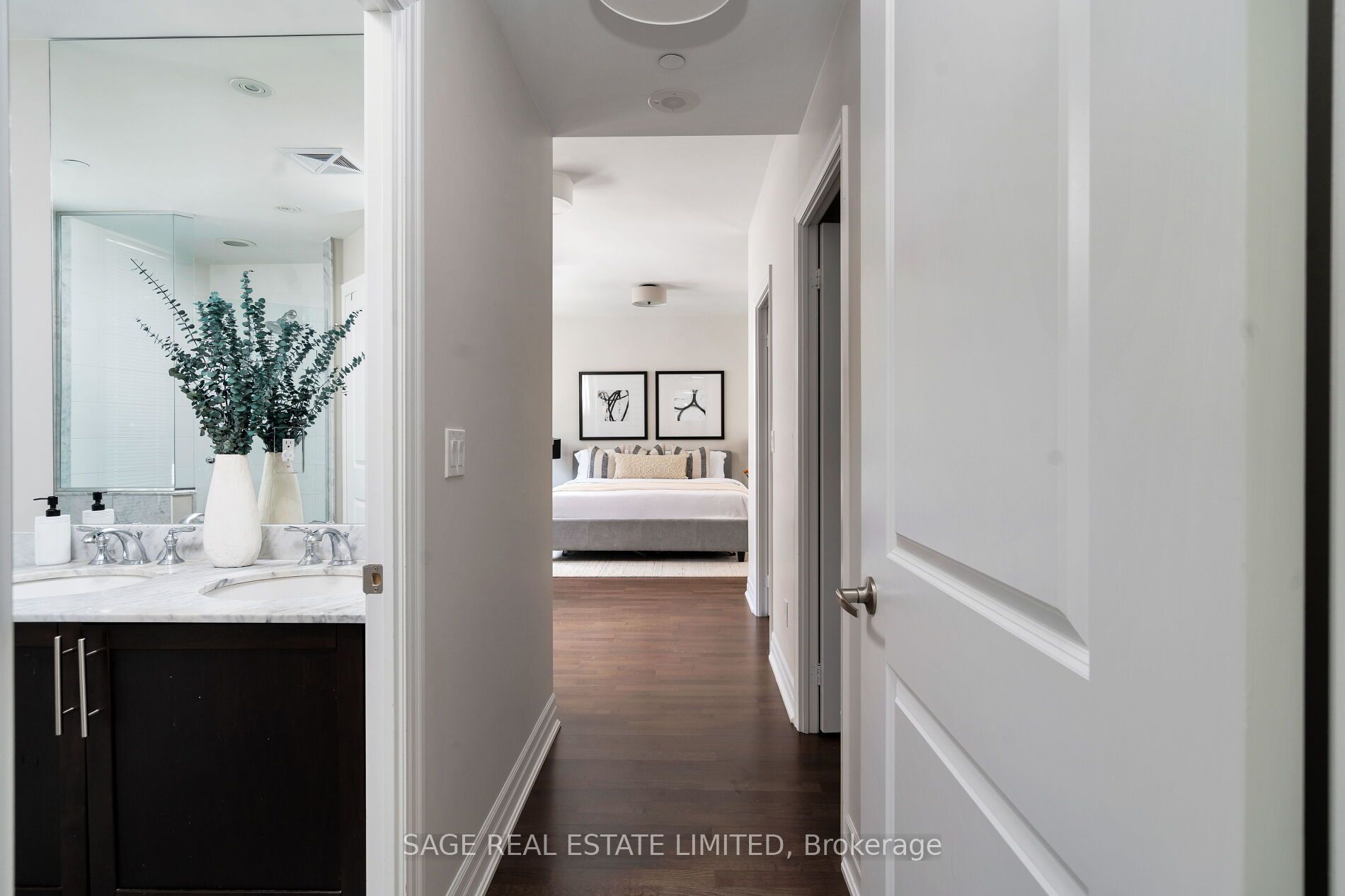 75 Sloping Sky Mews, #2