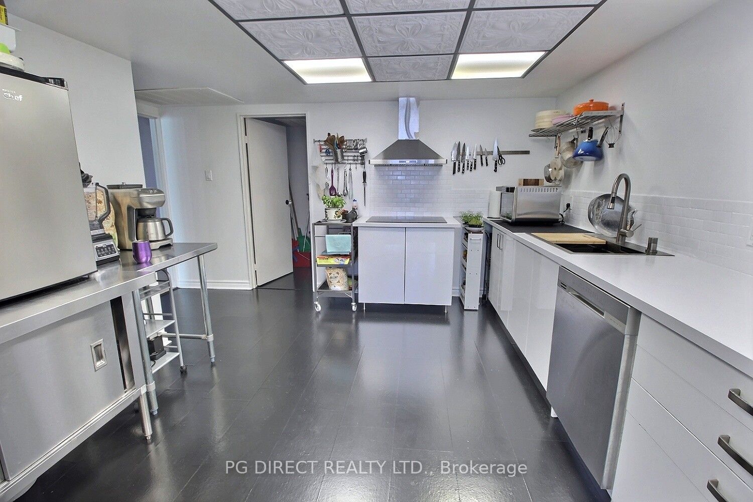 55 Harbour Sq, #1911