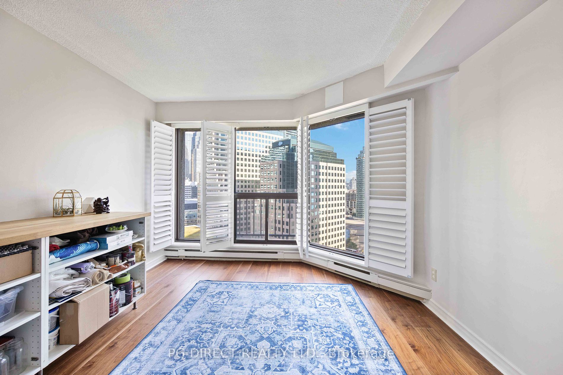 55 Harbour Sq, #1911