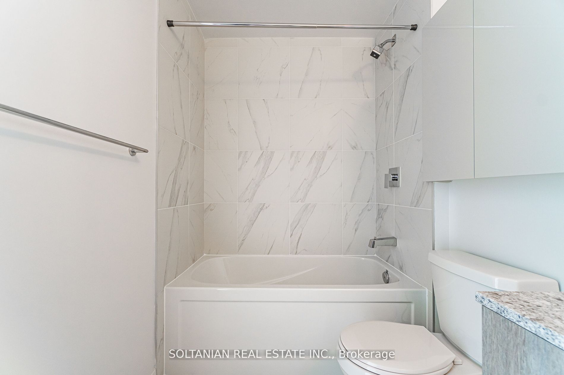 31 Tippett Rd, #728