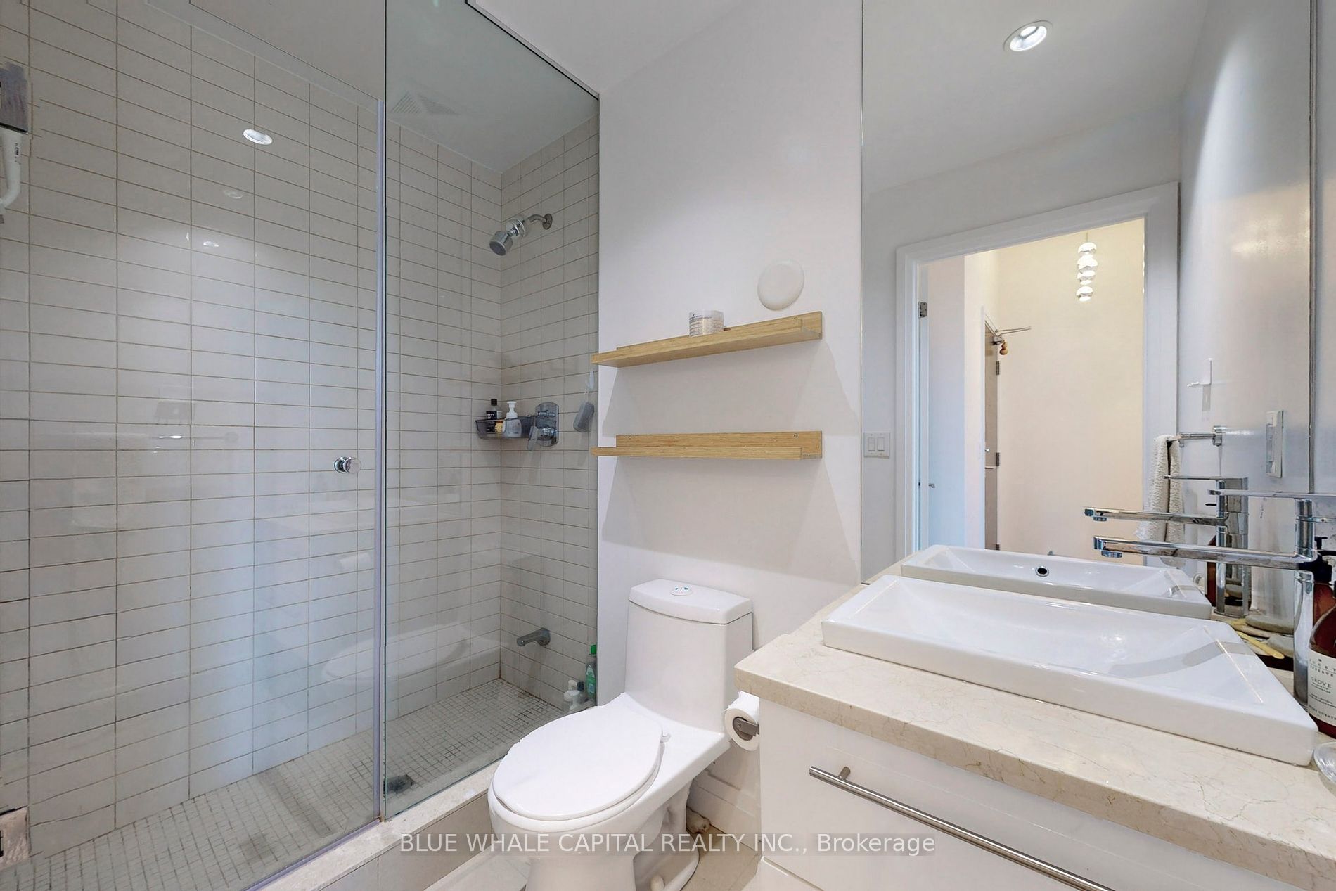 399 Spring Garden Avenue, #621
