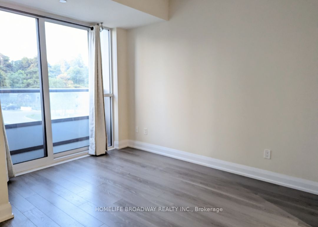18 Graydon Hall Dr, #506