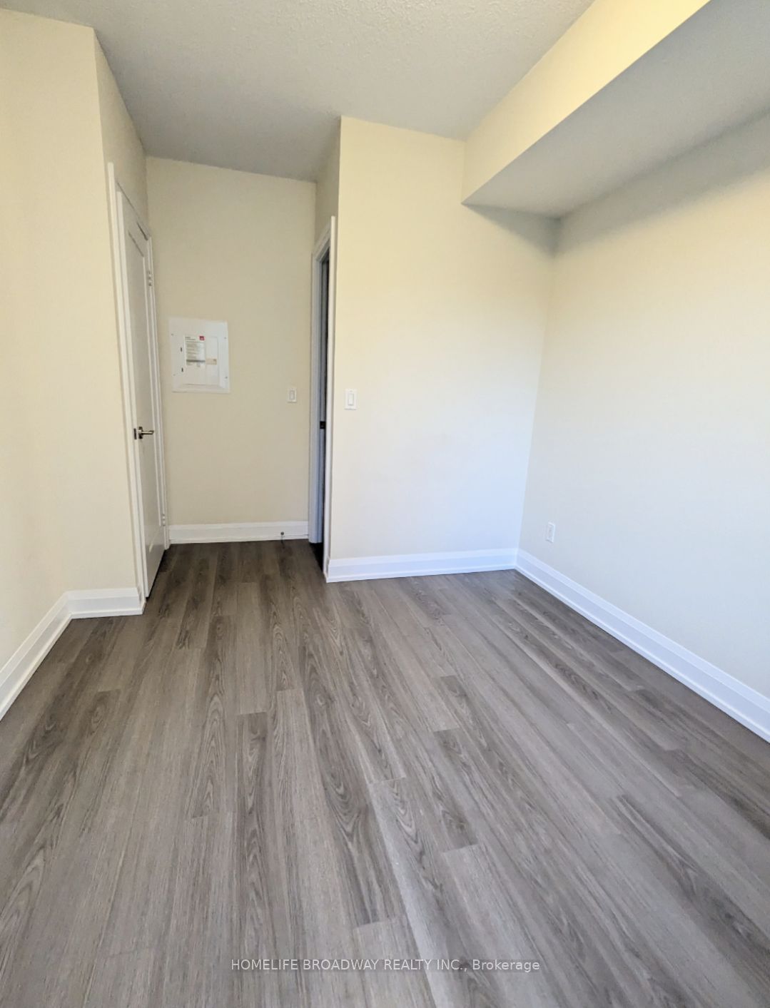 18 Graydon Hall Dr, #506