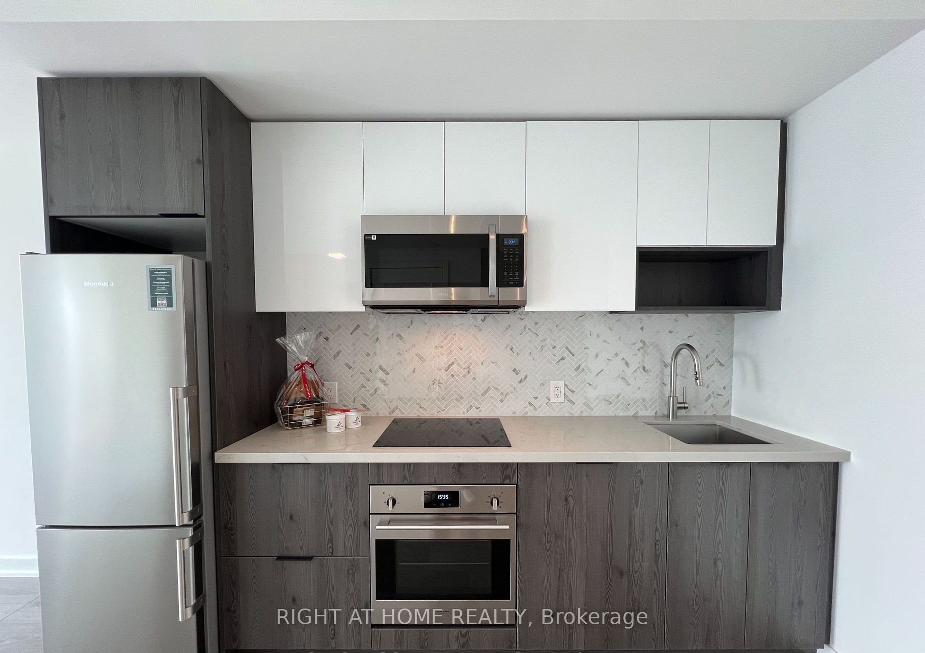 5 Defries Street #3006