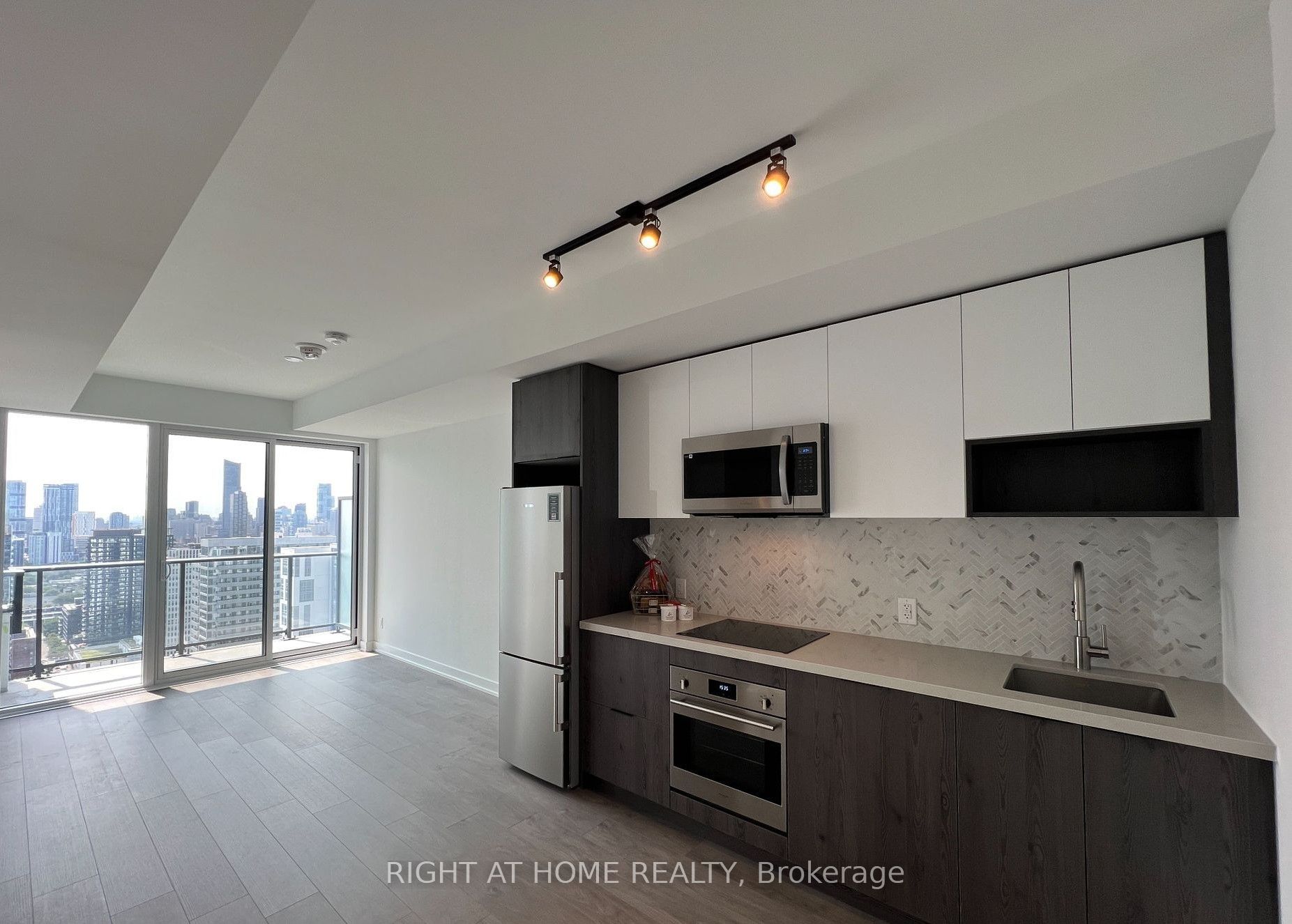 5 Defries Street #3006