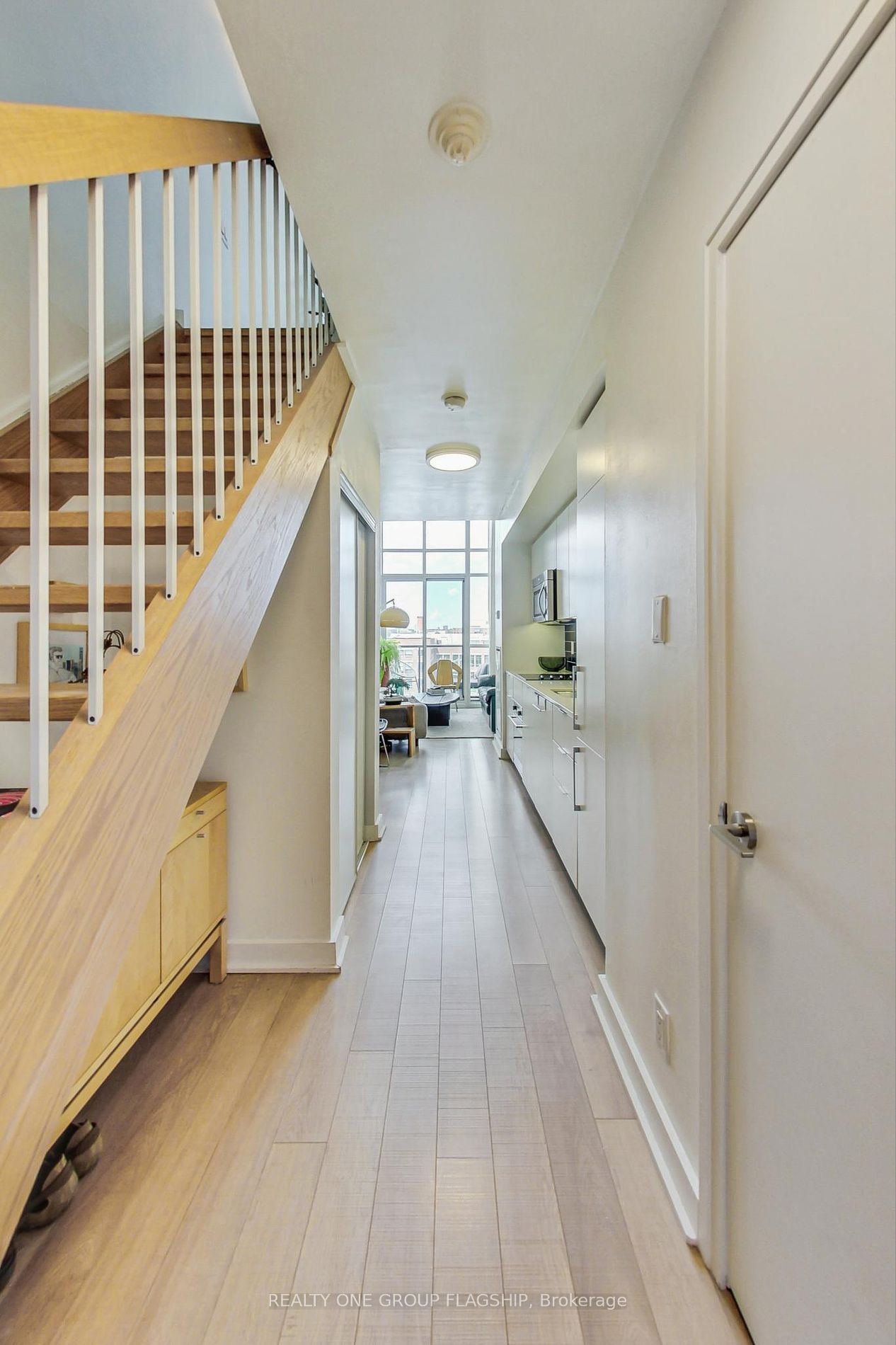 5 Hanna Avenue #617
