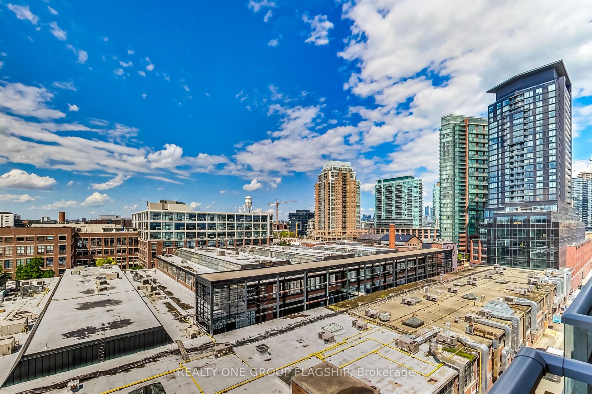 5 Hanna Avenue #617