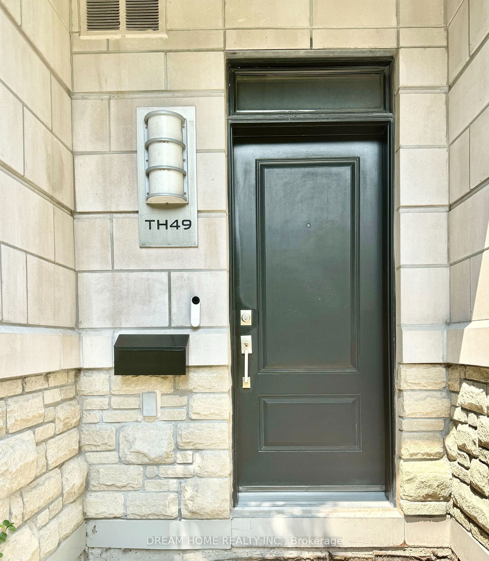 115 Harrison Garden Blvd, #Th 49