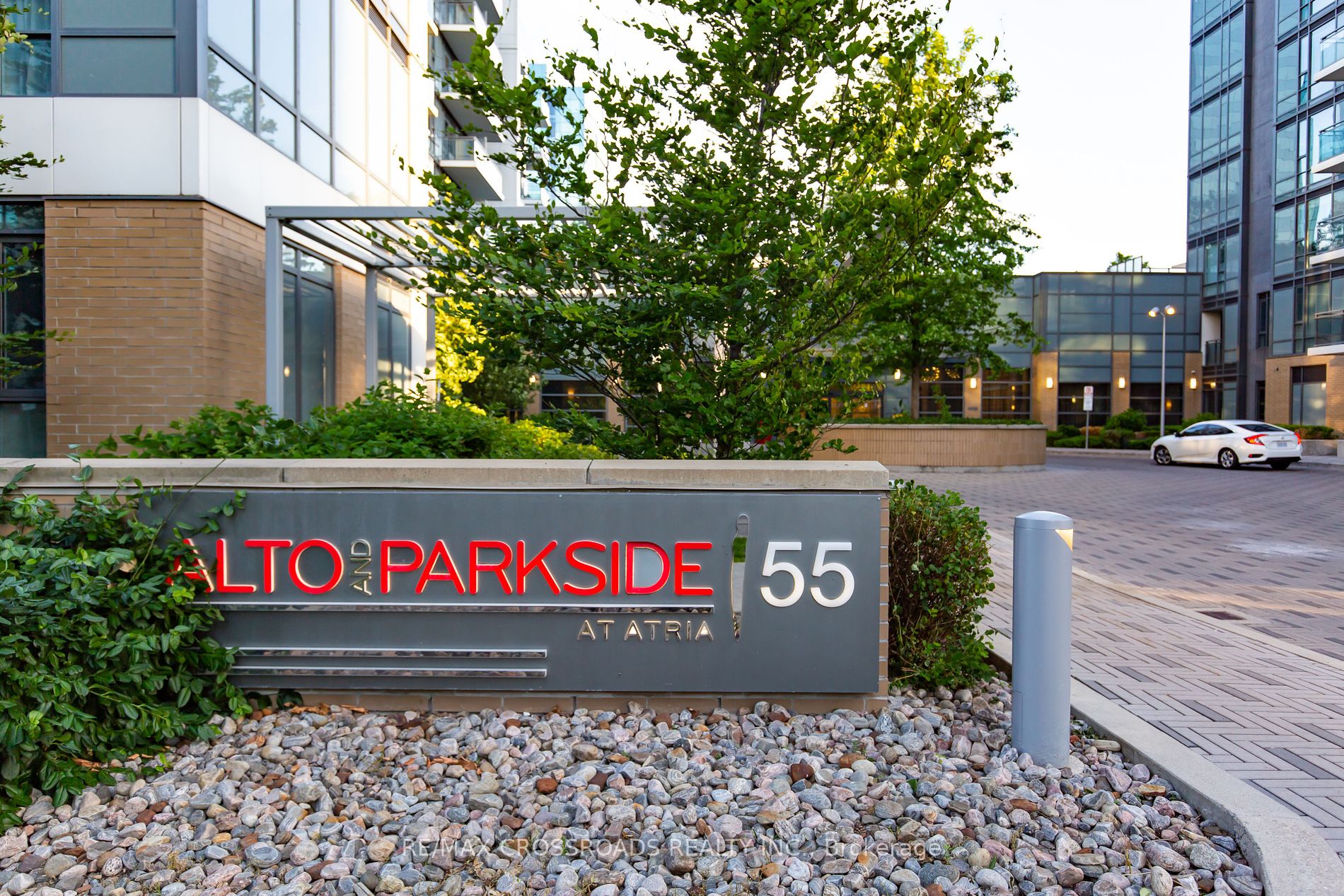 55 Ann O'reilly Rd, #1103