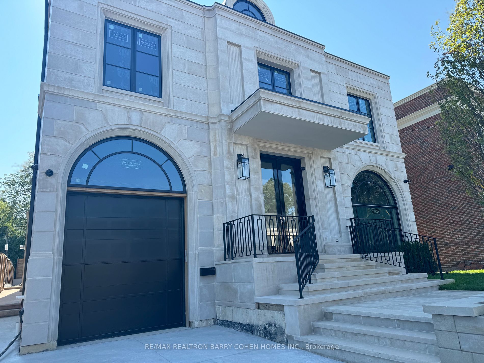 228 Dunvegan Road