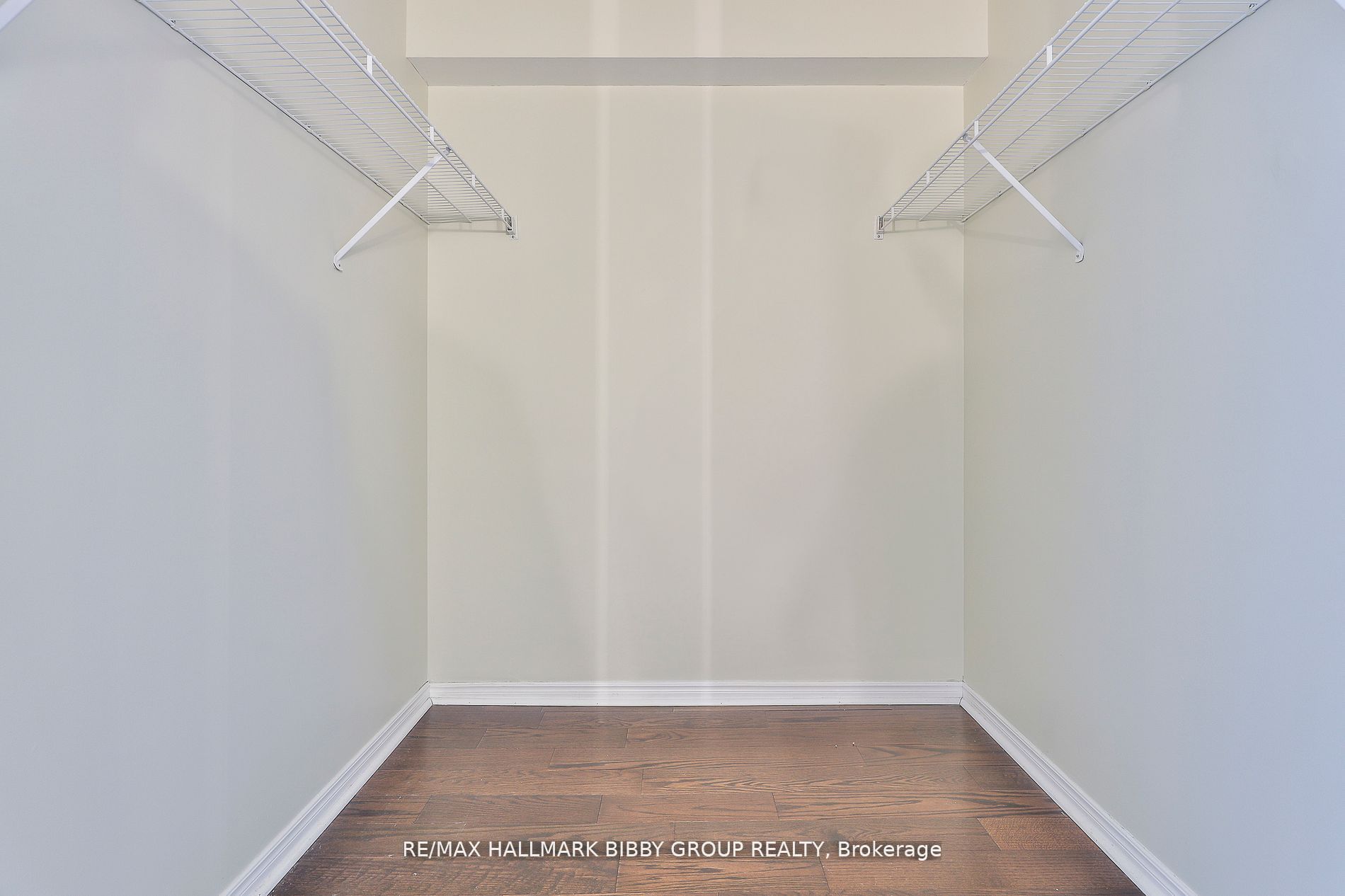 160 Frederick St, #803