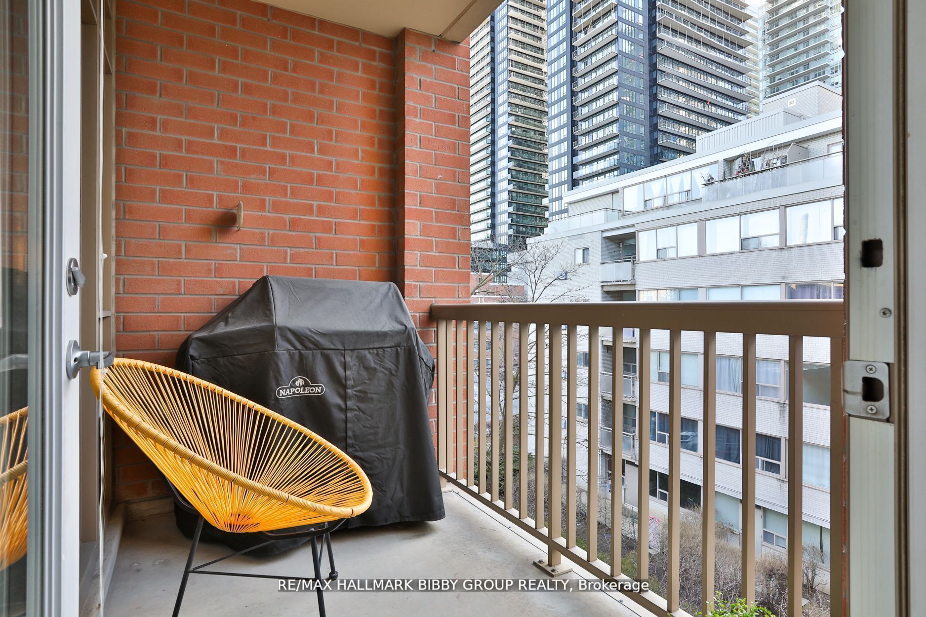 900 Mount Pleasant Road #426