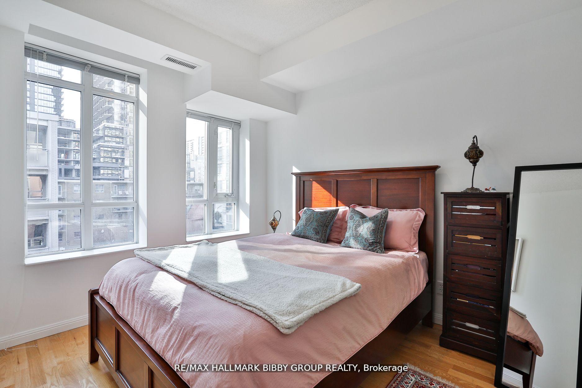 900 Mount Pleasant Road #426