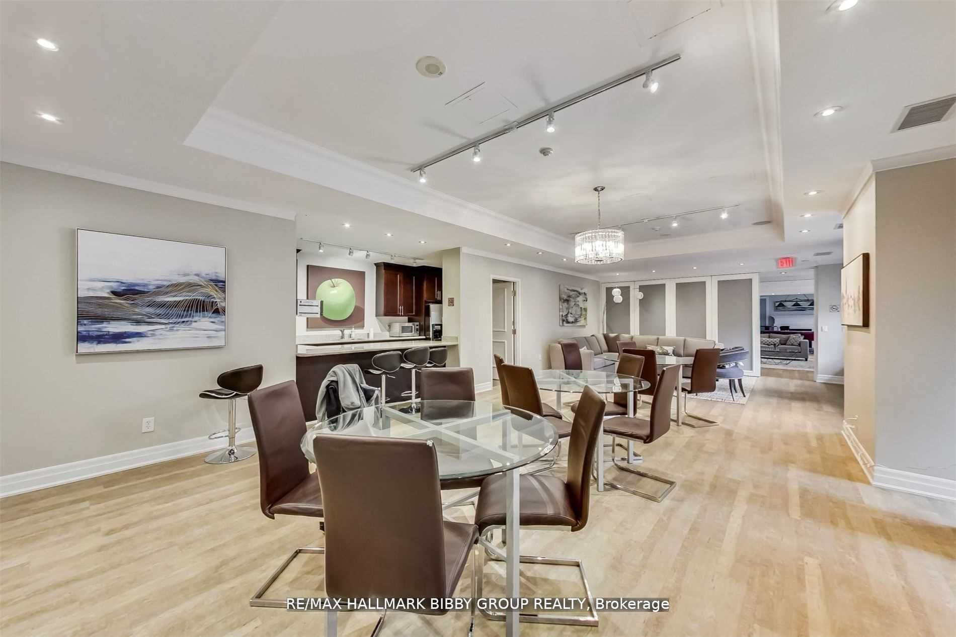 900 Mount Pleasant Road #426