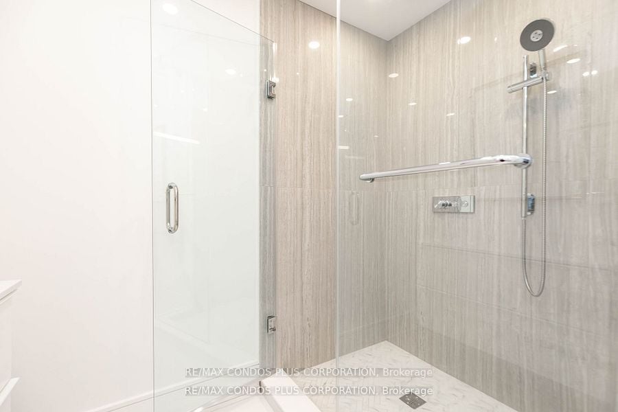 10 Bellair St, #801