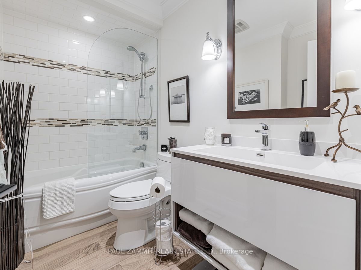 317 Lonsdale Rd, #1B