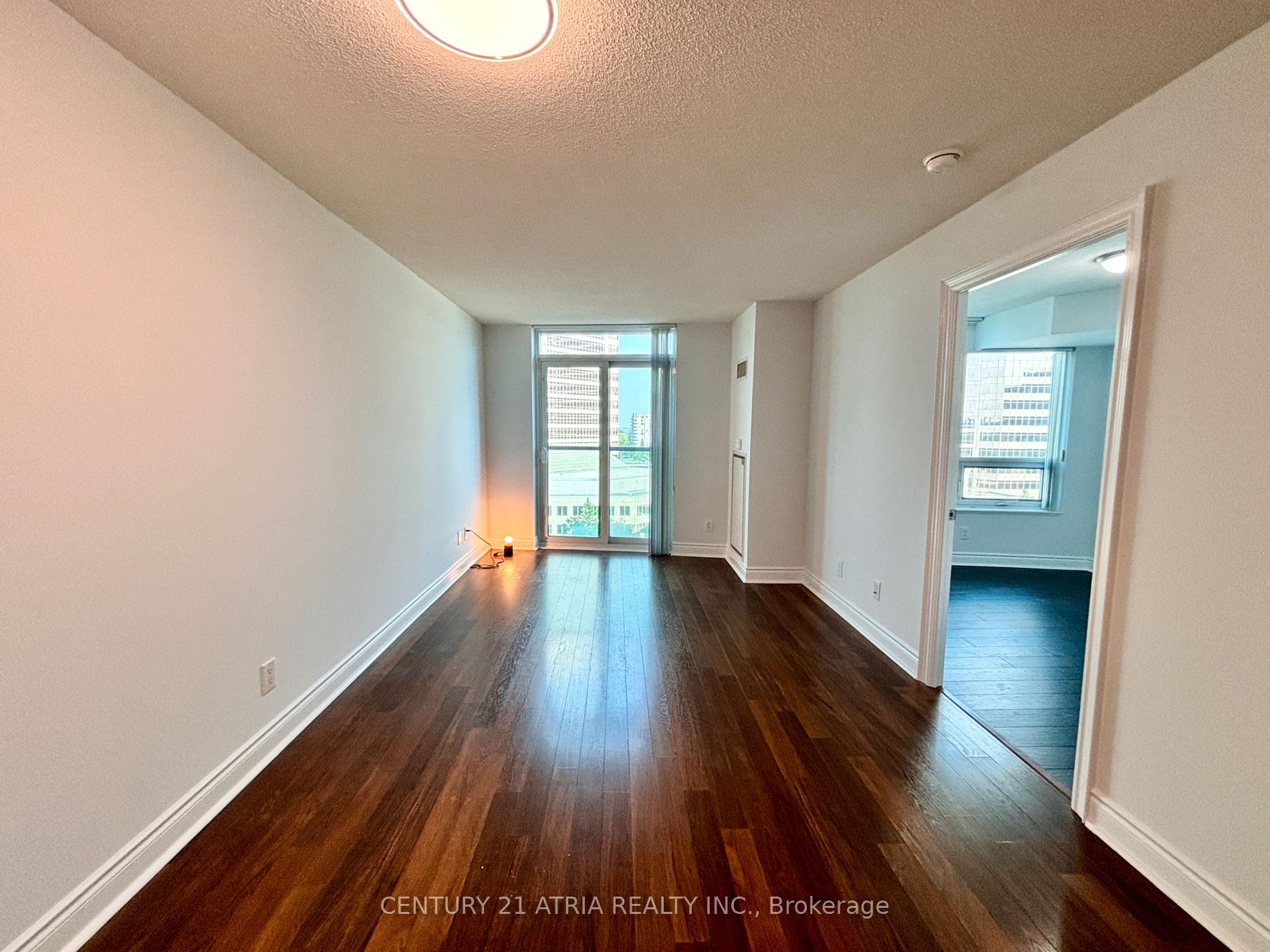 25 Greenview Ave, #924