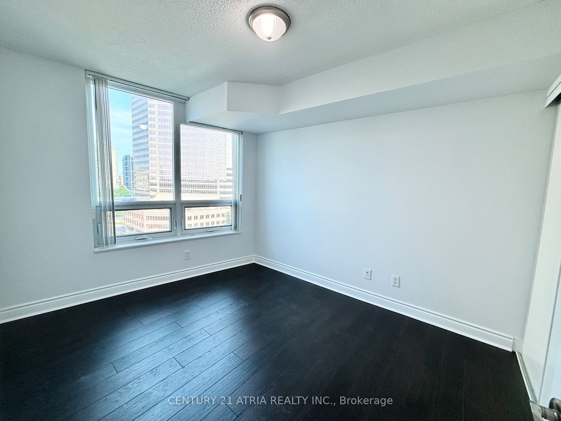 25 Greenview Ave, #924