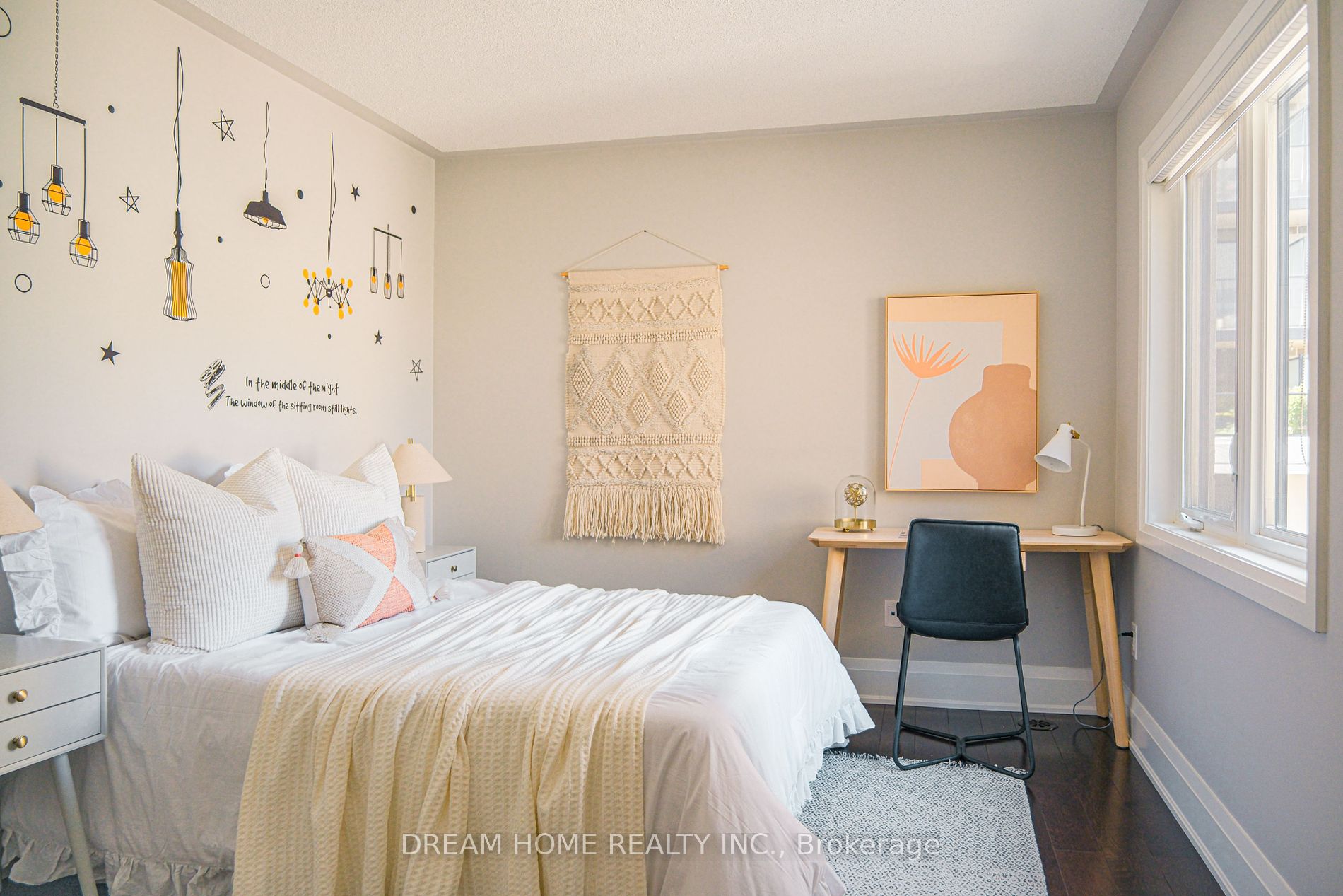 115 Harrison Garden Blvd, #Th 49