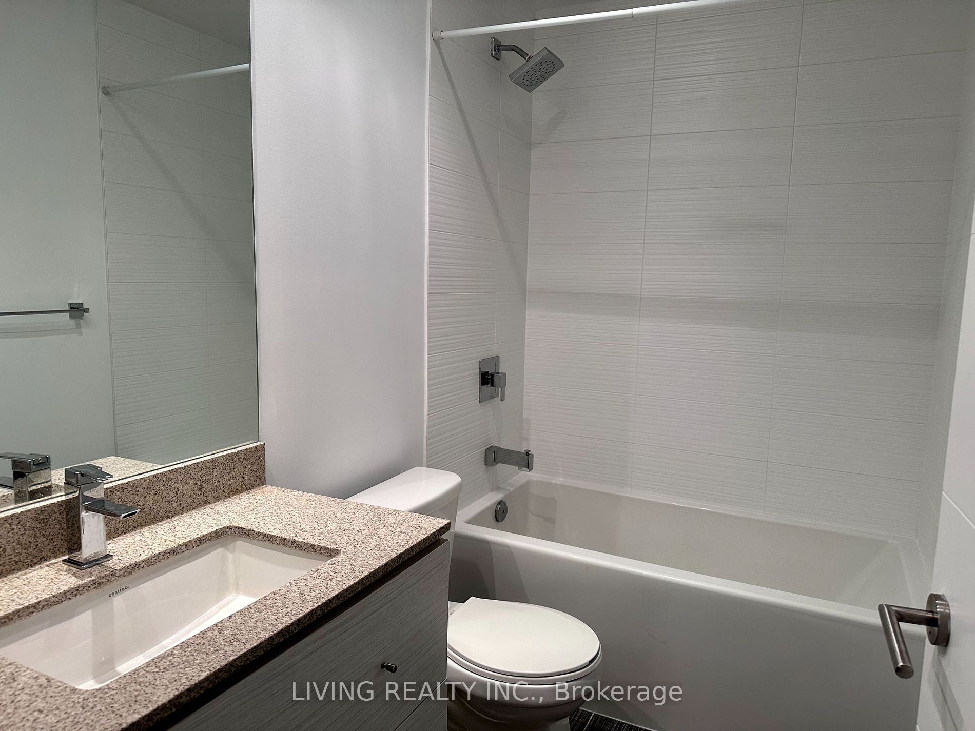 525 Adelaide Street W, #232