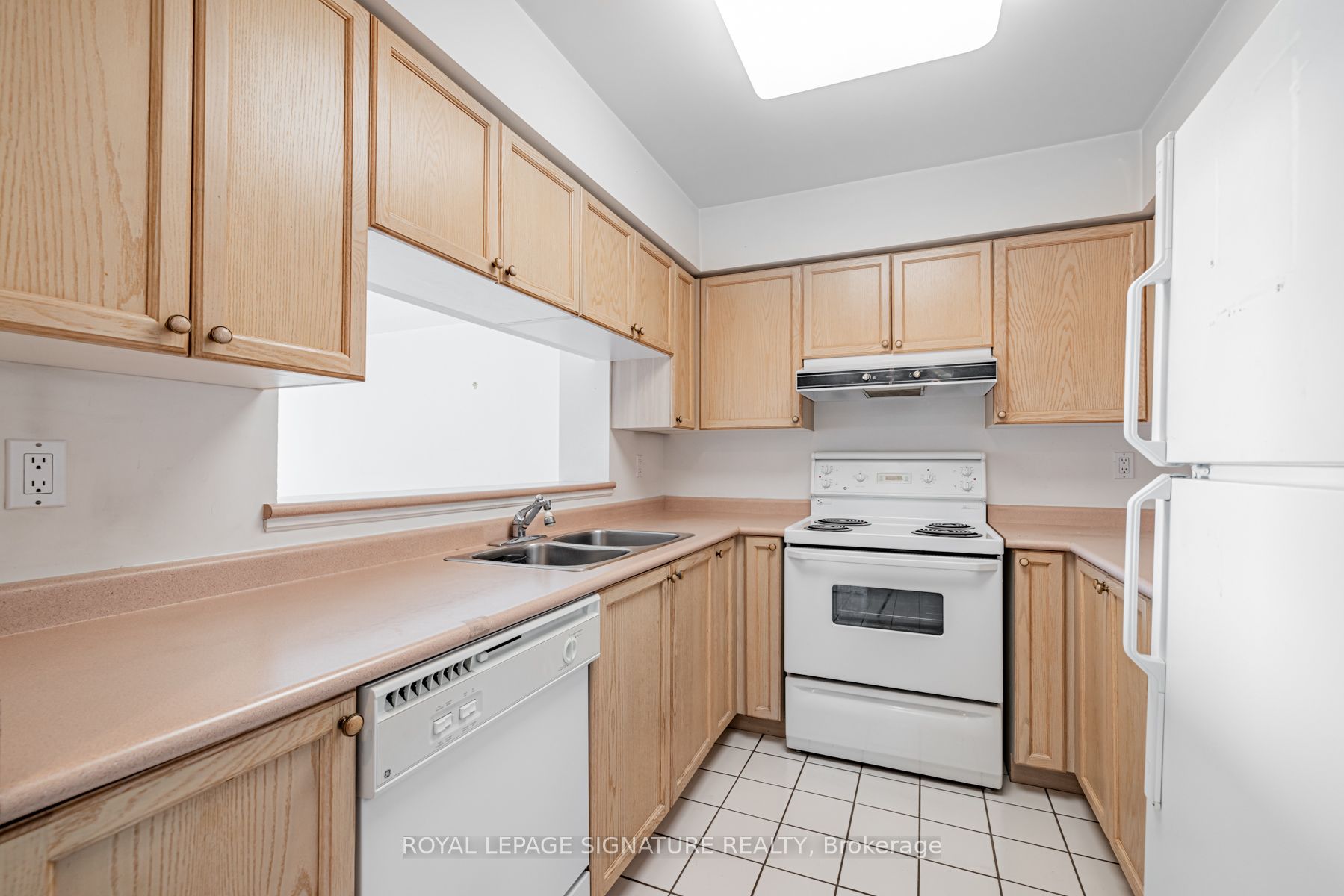2 Covington Road, #605