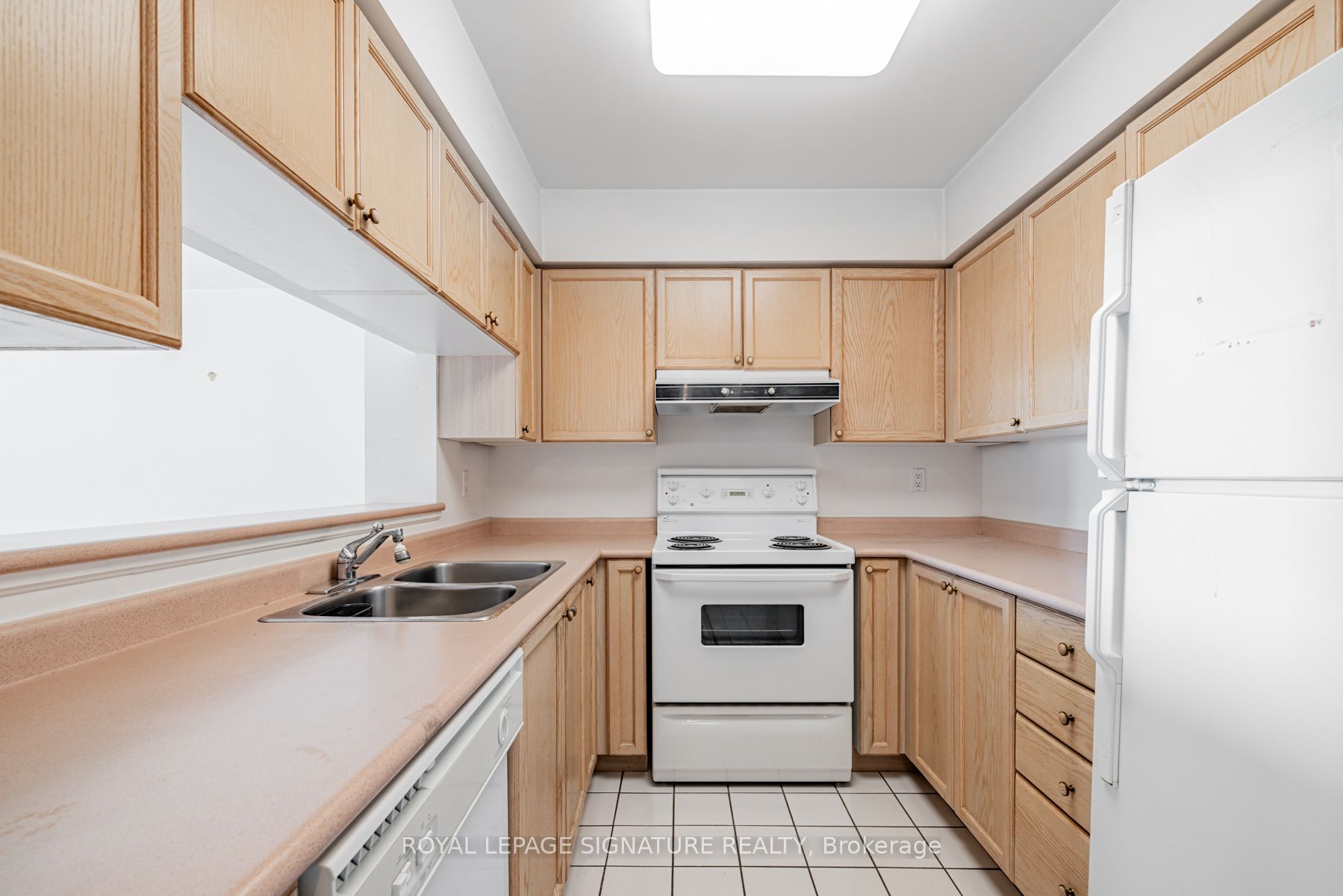 2 Covington Road, #605