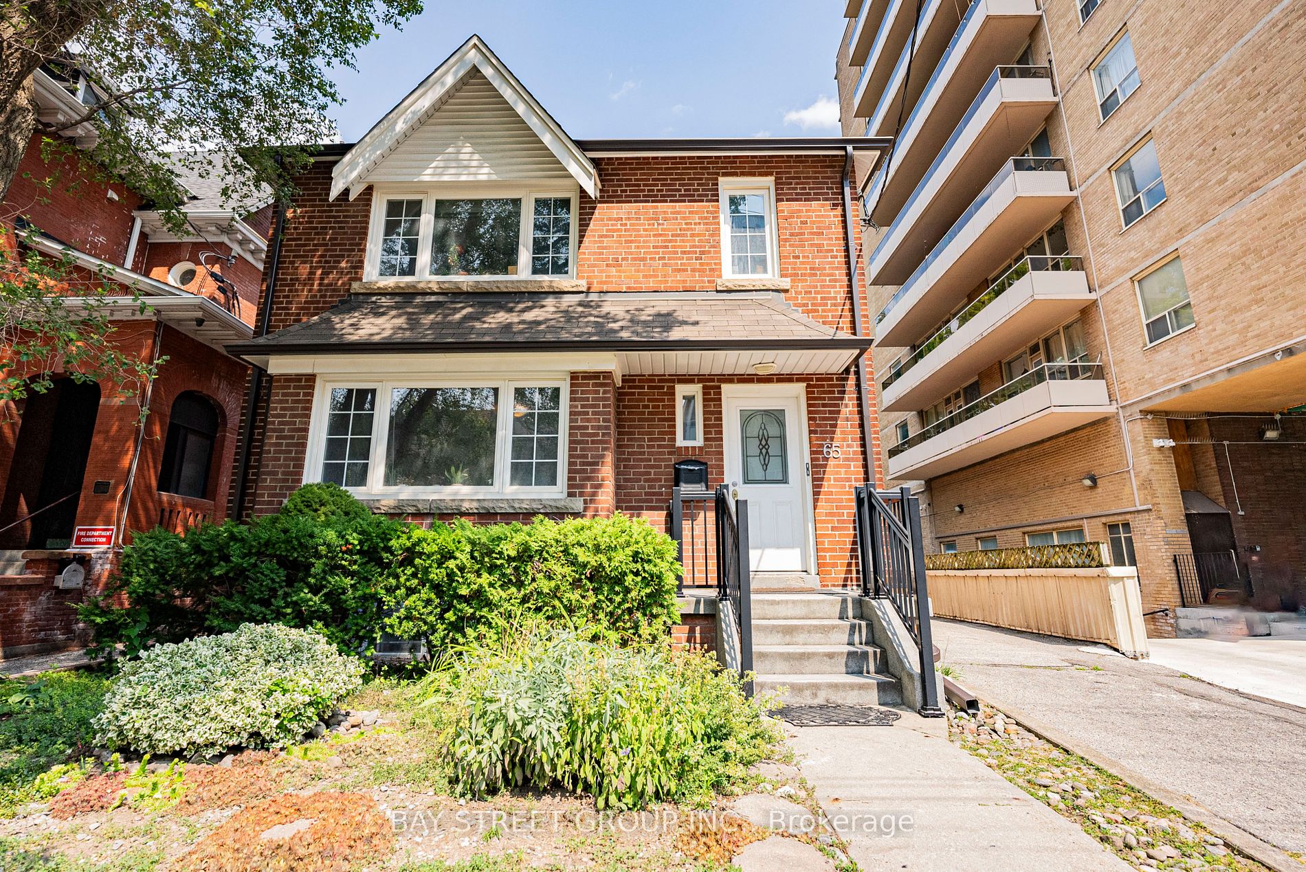 65 Spadina Road