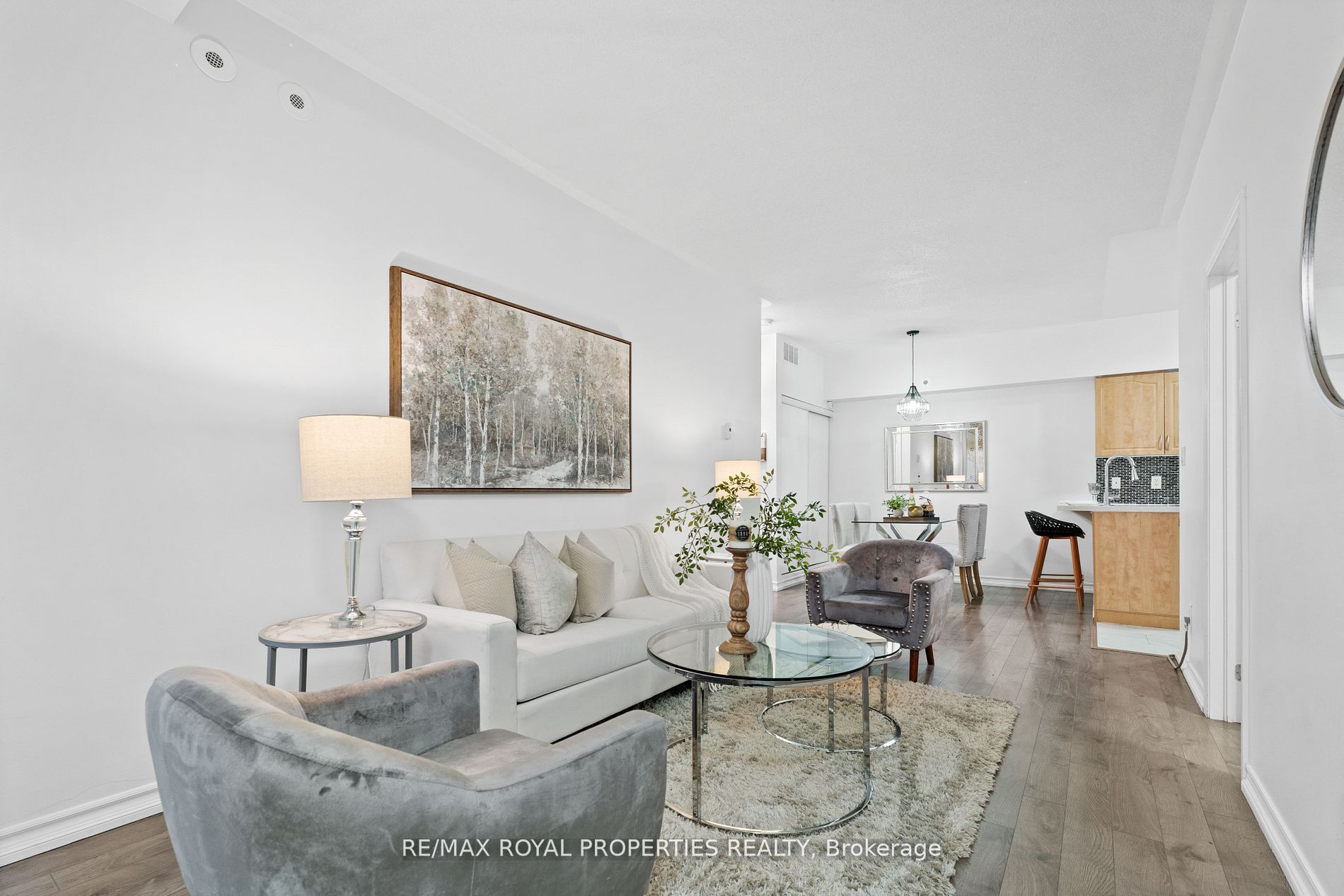 1496 Victoria Park Ave, #119