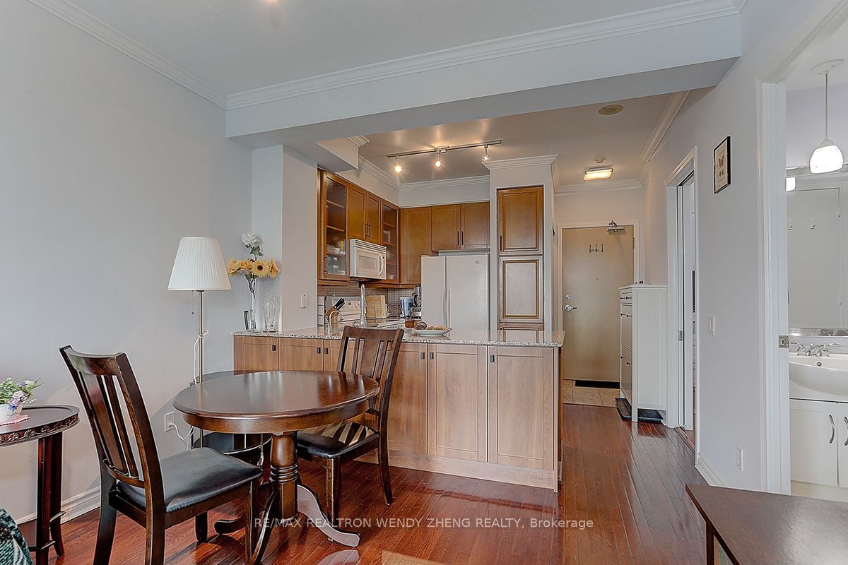 60 Byng Ave, #508
