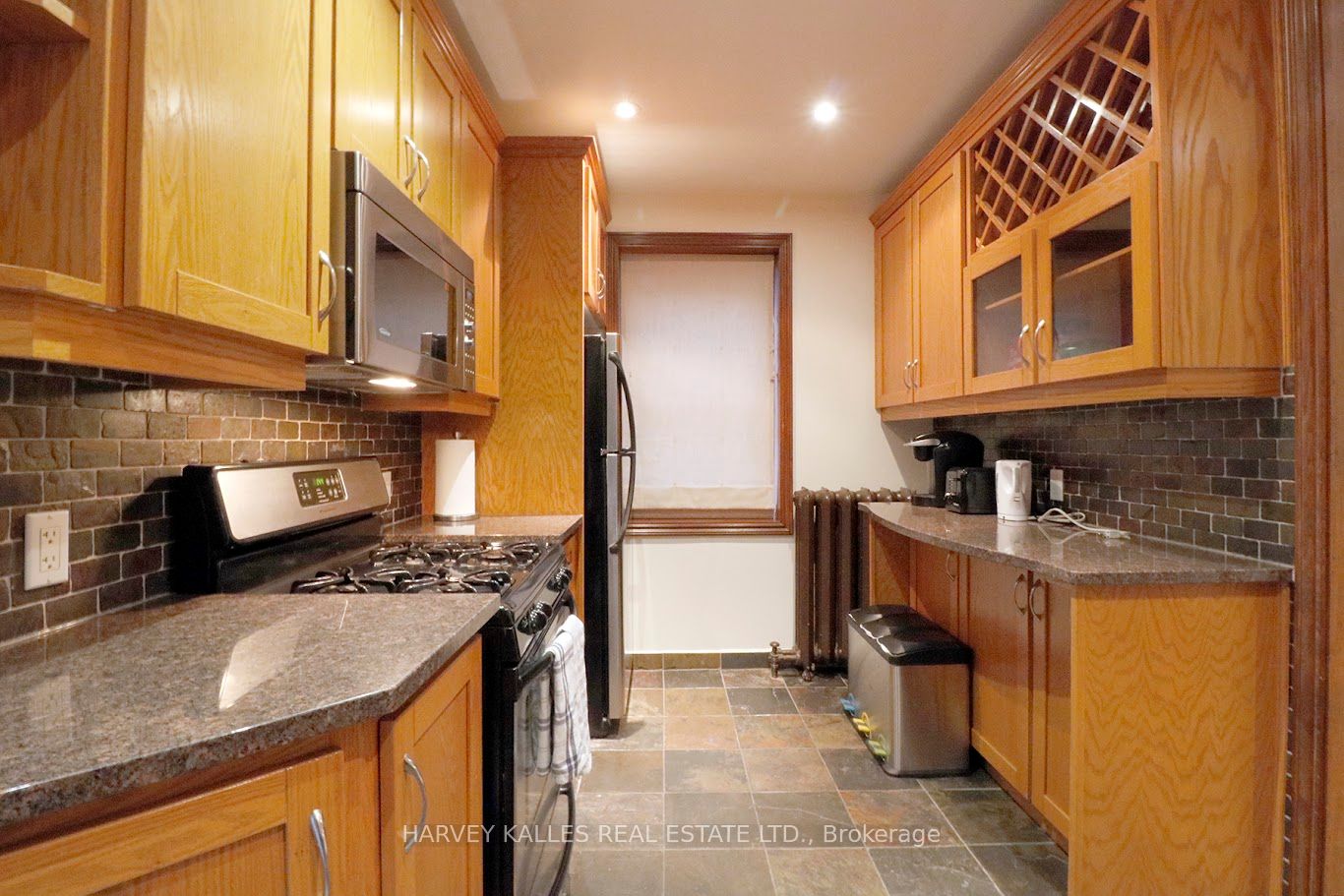 510 Jarvis Street, #4