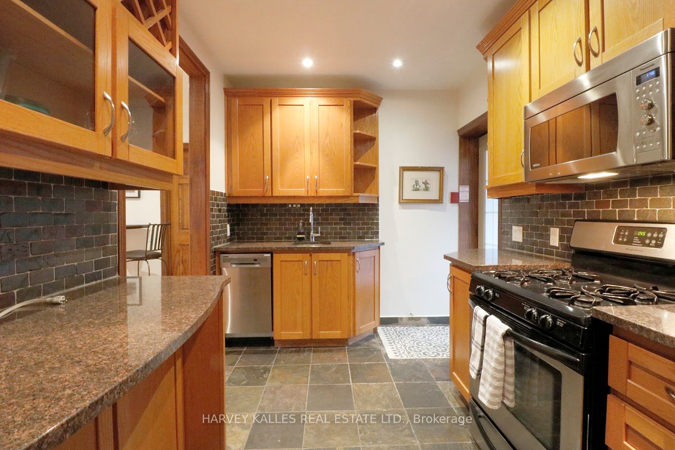 510 Jarvis Street, #4