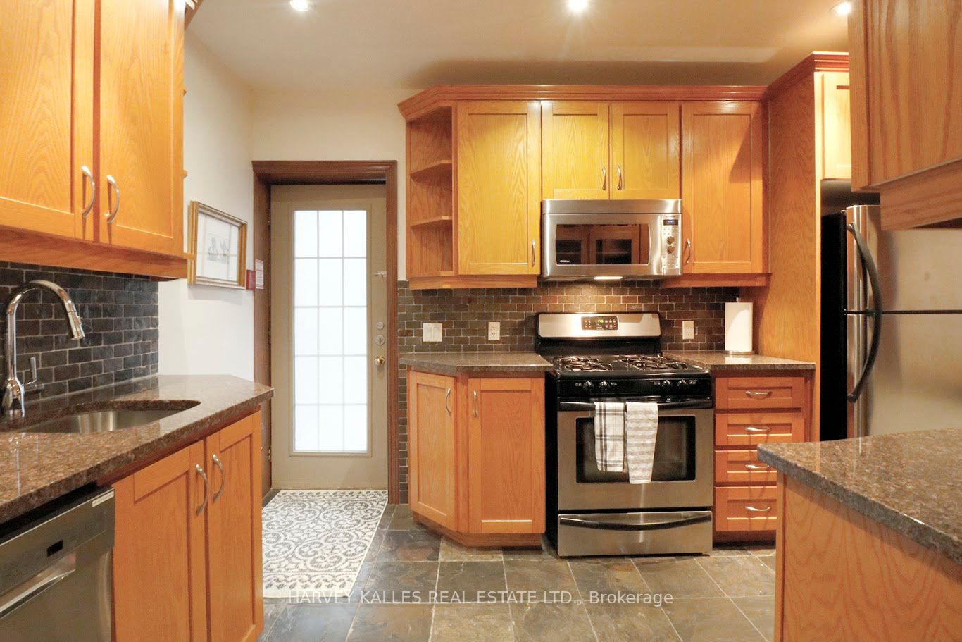 510 Jarvis Street, #4