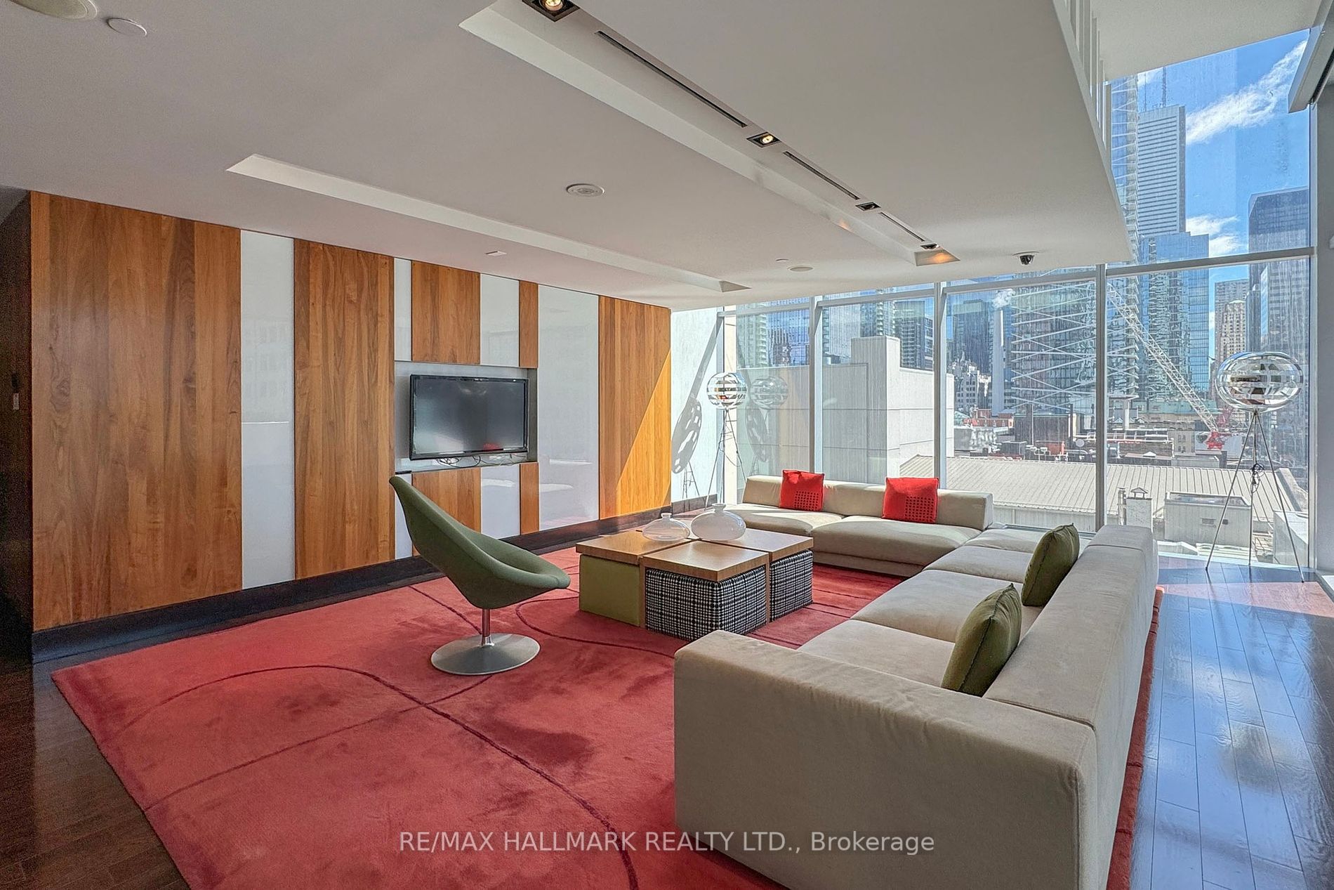80 John Street, #3804