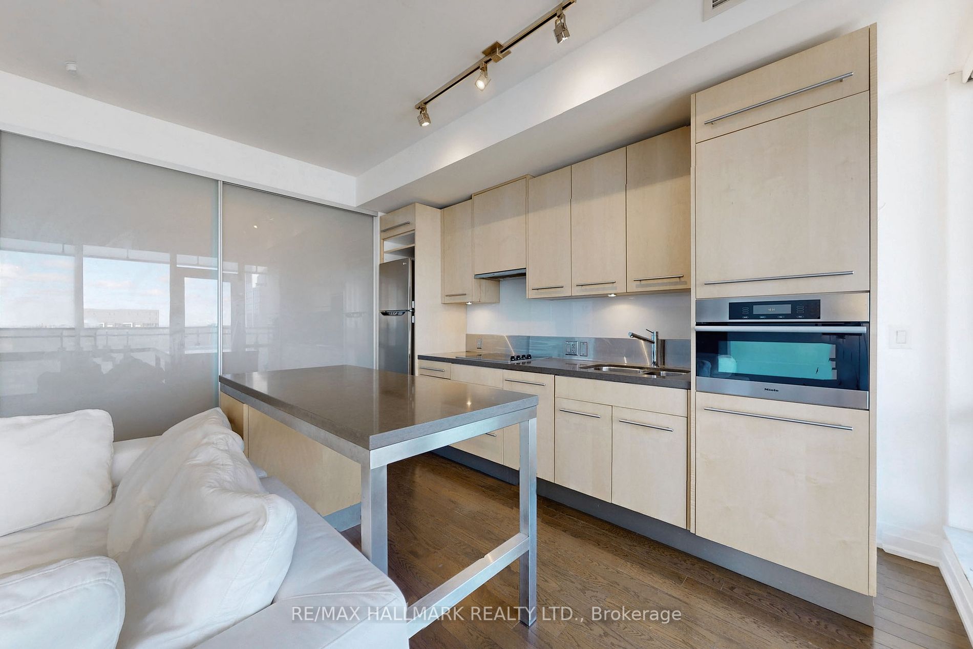 80 John Street, #3804