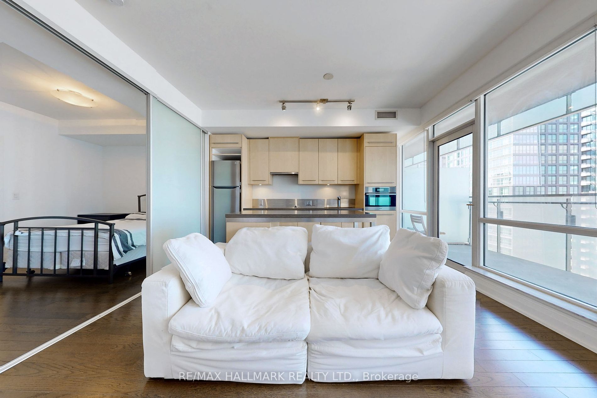 80 John Street, #3804