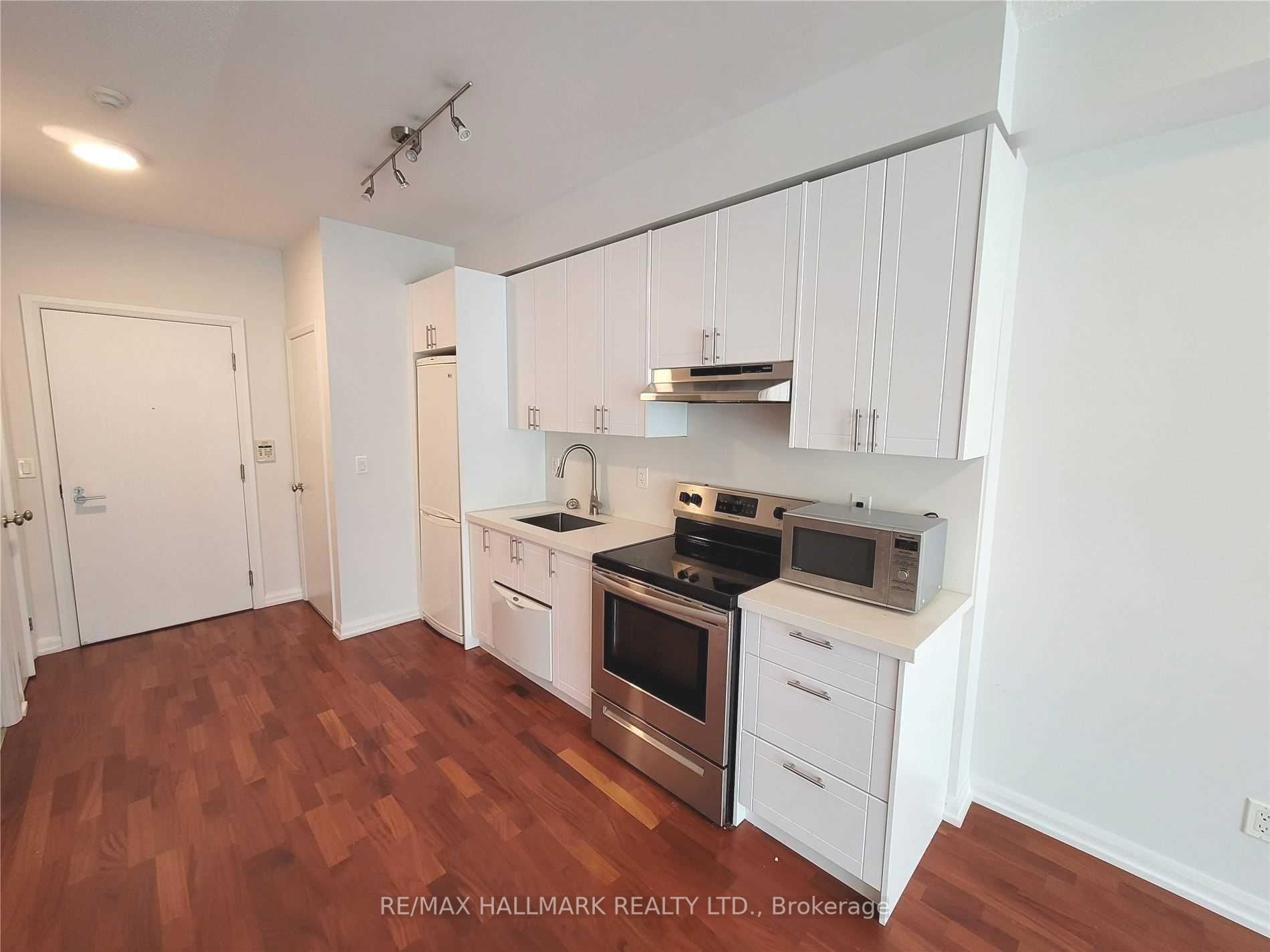 111 Elizabeth Street, #1115